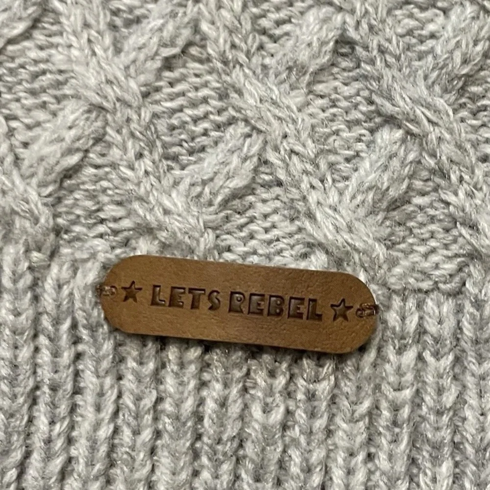 Lets Rebel women’s let’s
